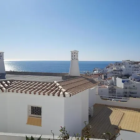 Albufeira, 5 Minutes To The Beach *
